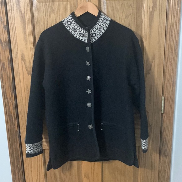 Icelandic Design Sweater lined 100% Wool Medium Black and White - Picture 1 of 4